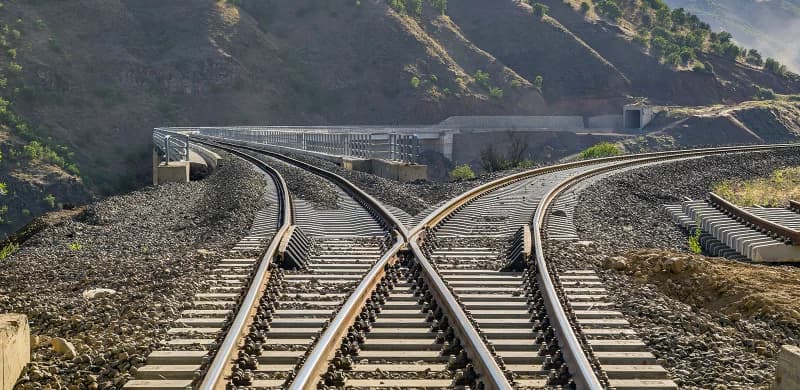 Suriye Sınırındaki 350 Kilometrelik Demiryolu Hattı Yeniden Hayata Dönüyor!