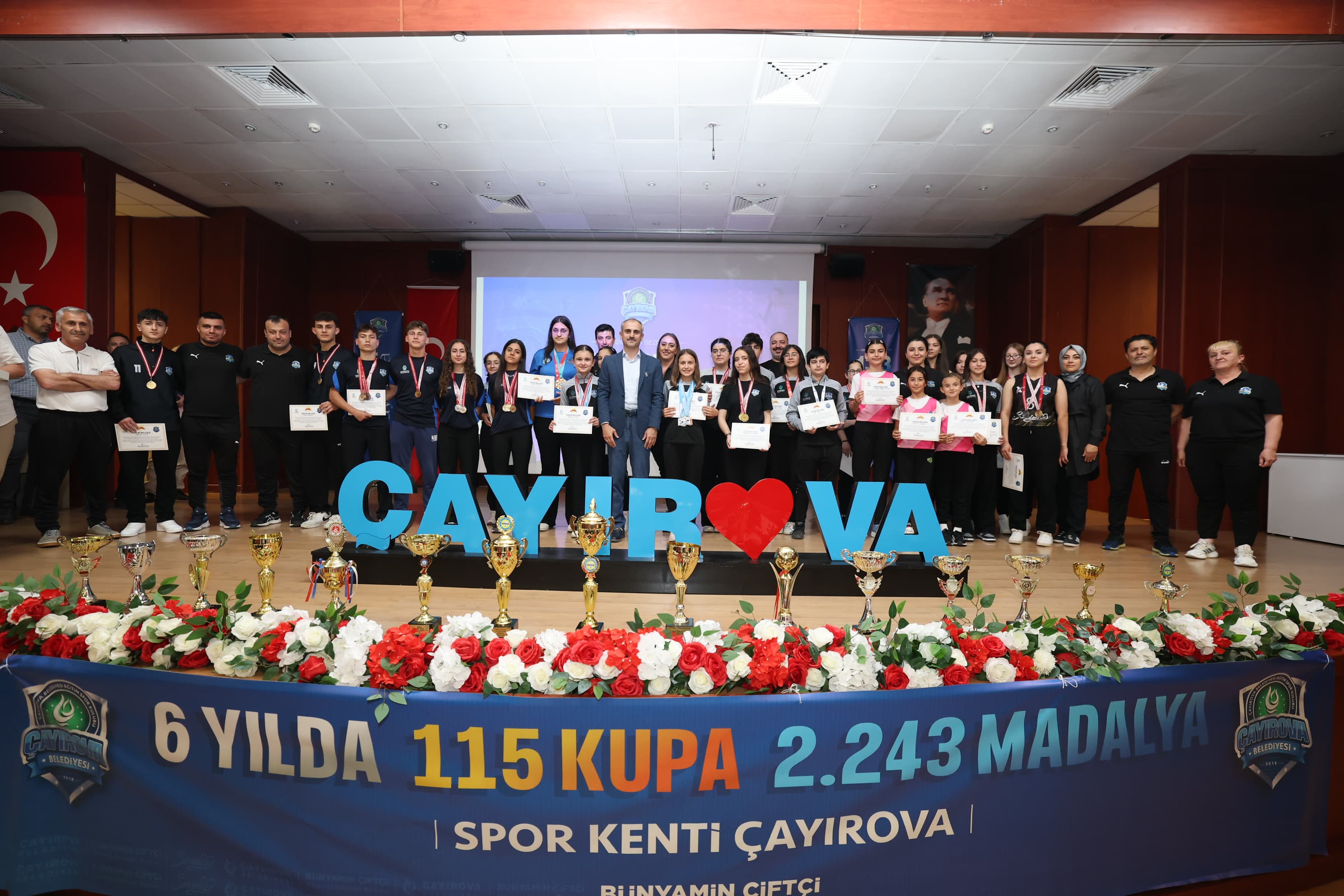 Çayırovalı sporculardan 2025'te büyük başarı!