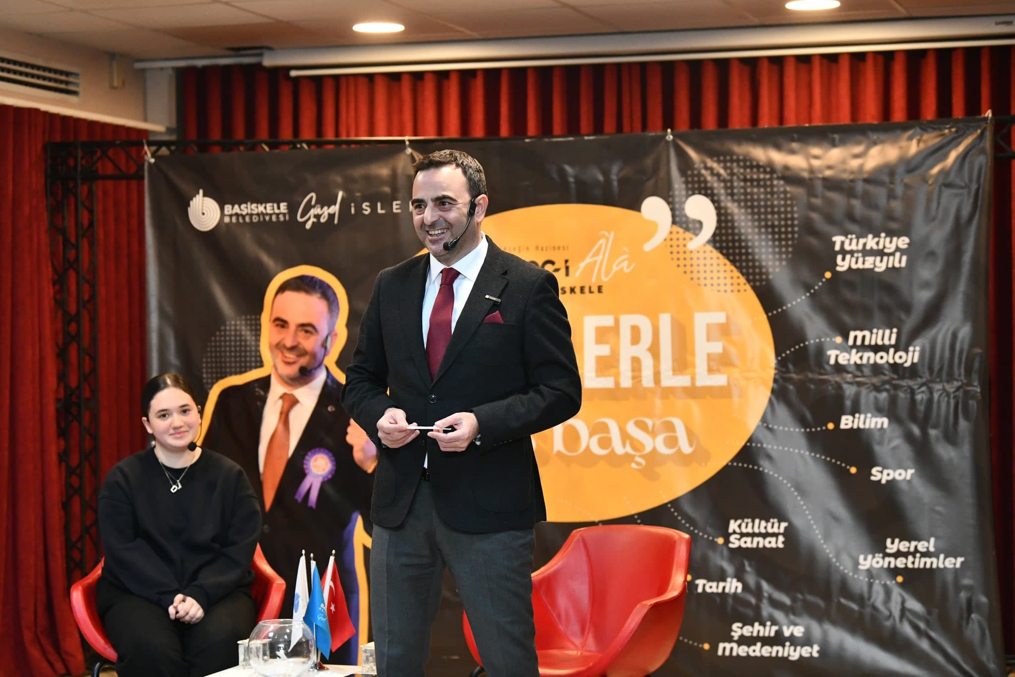 Başkan Özlü: Gençler Geleceği İnşa Ediyor!