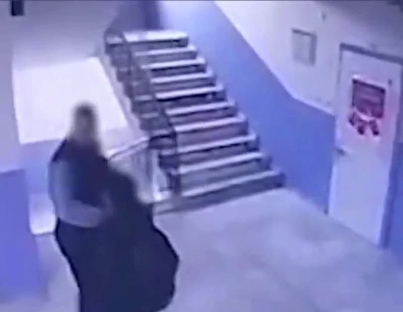 Turgutlu'da Okul Müdürü Otizmli Öğrenciyi İtti!