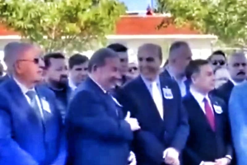 Muğla'da Şehit Cenazesinde Protokol Tepkisi!