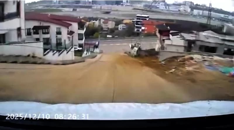 İzmit Gündoğdu Mahallesi'nde İnşaat Kirliliği Tepki Çekti!