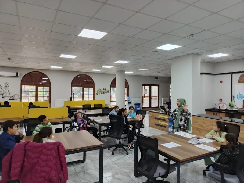 Başiskele'de Çocuklar Ara Tatilde Atölyelerle Eğlenecek!