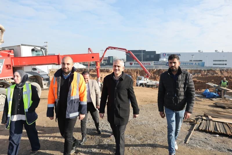 Çayırova'nın yeni meslek lisesinde temel atılıyor!