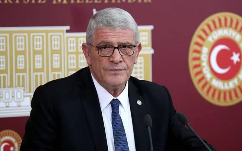 Müsavat Dervişoğlu'ndan 10 Kasım Tepkisi!