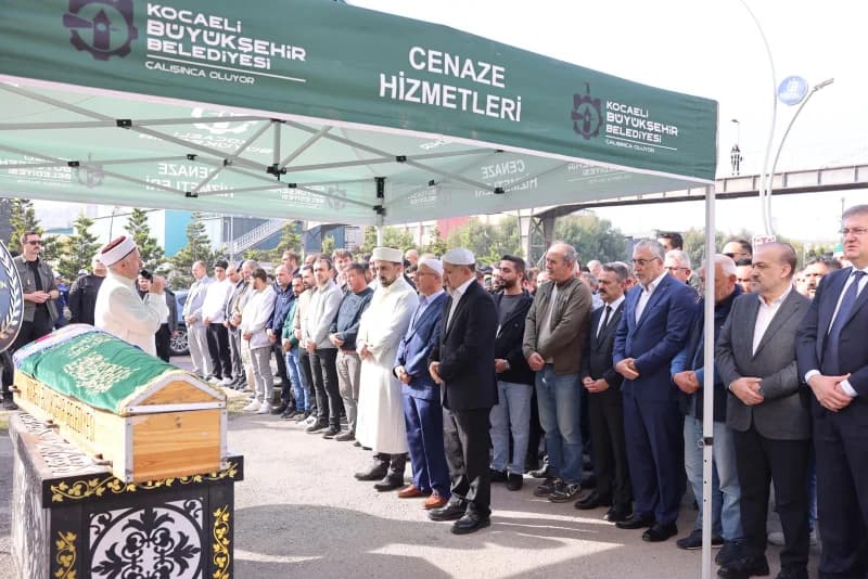 Dilovası'nda Patlamanın Kurbanları Gözyaşlarıyla Uğurlandı!