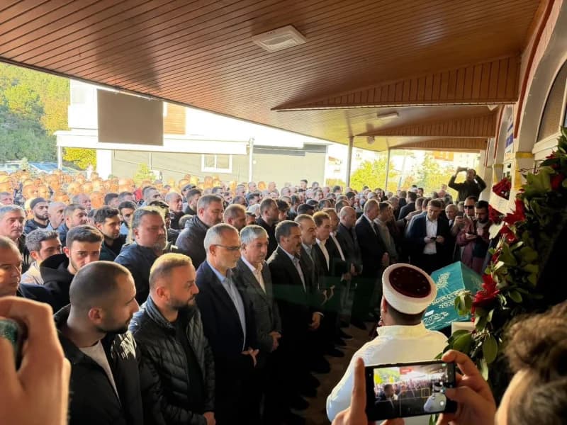 Dilovası'ndaki patlamada yaralanan Tuncay Yıldız toprağa verildi!