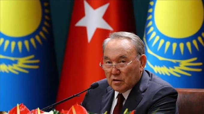 Nursultan Nazarbayev'den Gençlere Mesaj!