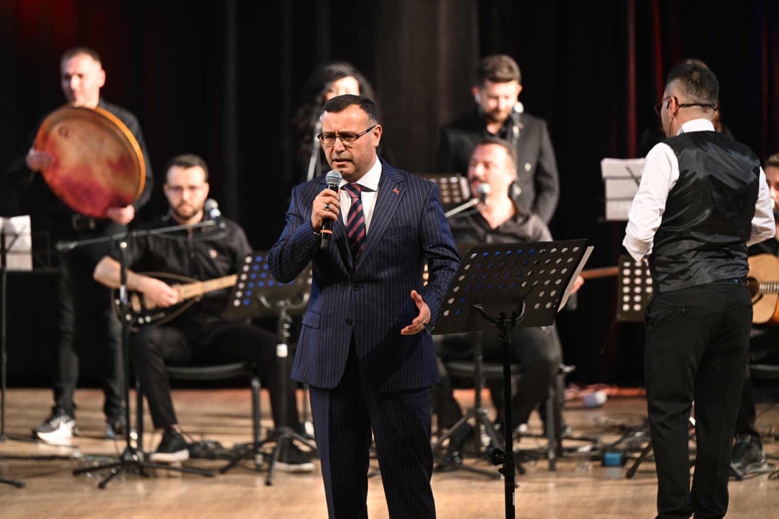 Kayseri Adliyesi'nde Renkli Gece: Başsavcı Korkmaz Türkü Söyledi!