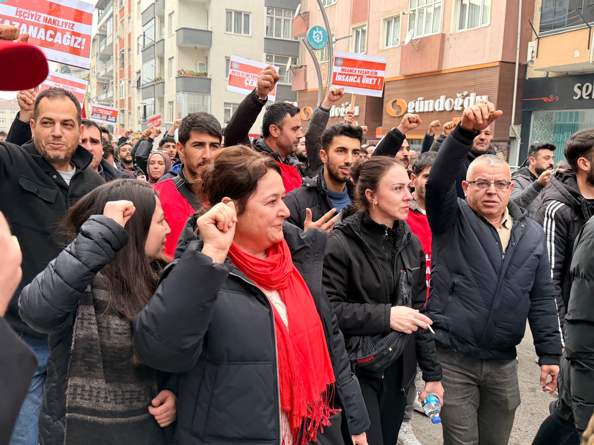 Gebze'de Gelir ve Vergi Adaleti İçin Kitlesel Miting!