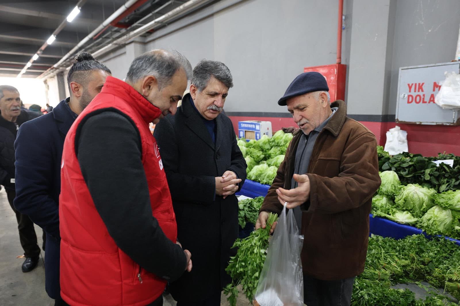 CHP Milletvekili Kanko Derince'de Pazar Ziyaretinde!