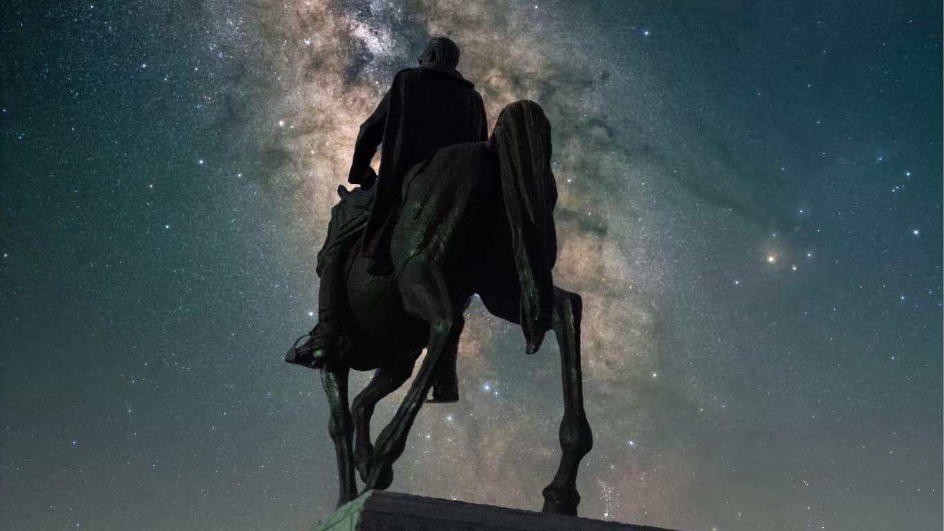 Japon Fotoğrafçının Atatürk Heykeli Kareleri Gündemde!
