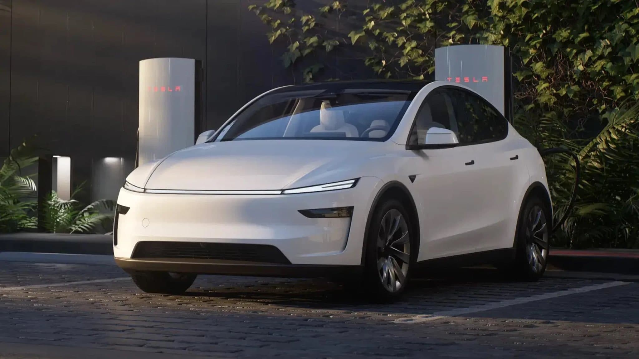 Tesla Model Y, 2025'te Zirvede!