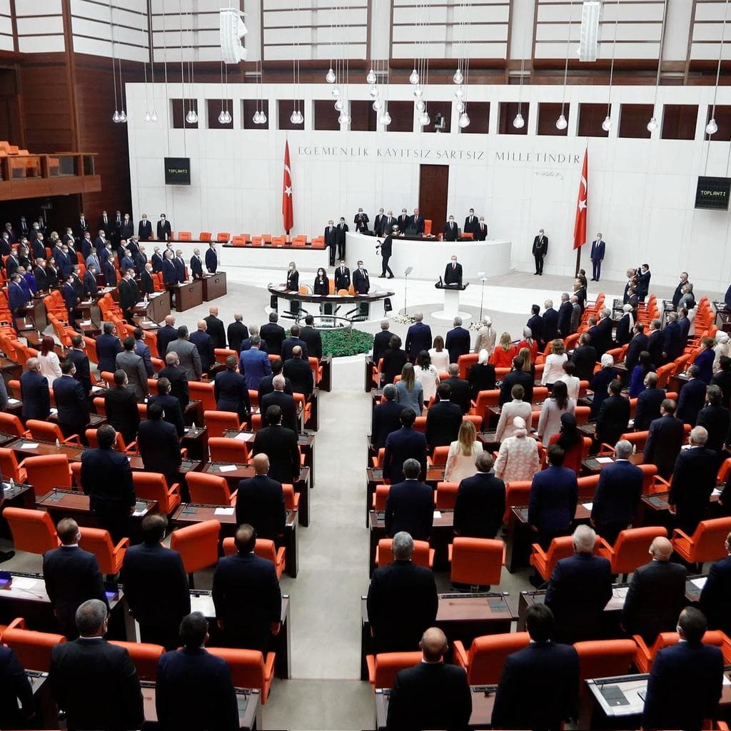 Emekli Maaşlarına Büyük Zam!