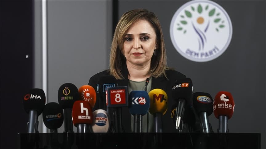 Nusaybin'de Bayrağa Saygısızlık Tepkisi!