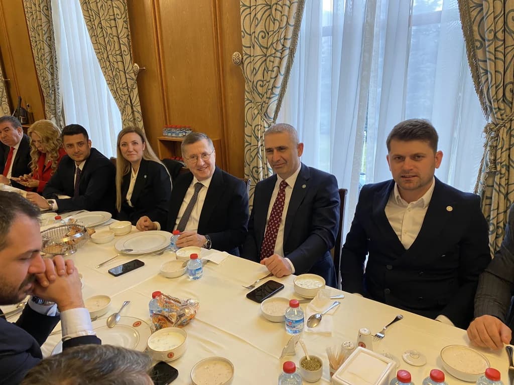 İYİ Parti Kocaeli ekibi Ankara’da buluştu