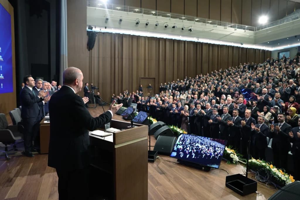 AK Parti teşkilatı Ankara buluşmasında öne çıktı