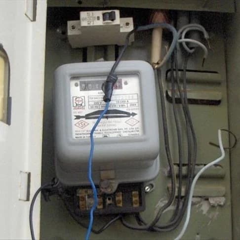 Kaçak elektrik kullanımı rekor seviyeye çıktı