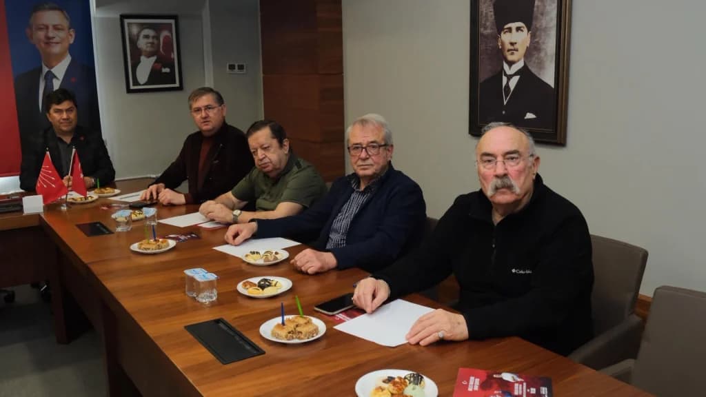 CHP Kocaeli mitingi öncesi hazırlıklar hızlandı
