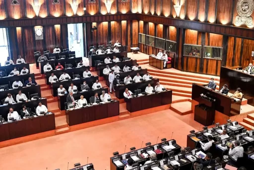 Sri Lanka'da Milletvekili Emekli Maaşları Tarihe Karıştı!