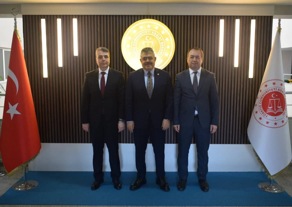 Veysel Tipioğlu'ndan Kocaeli Adliyesi'ne Ziyaret