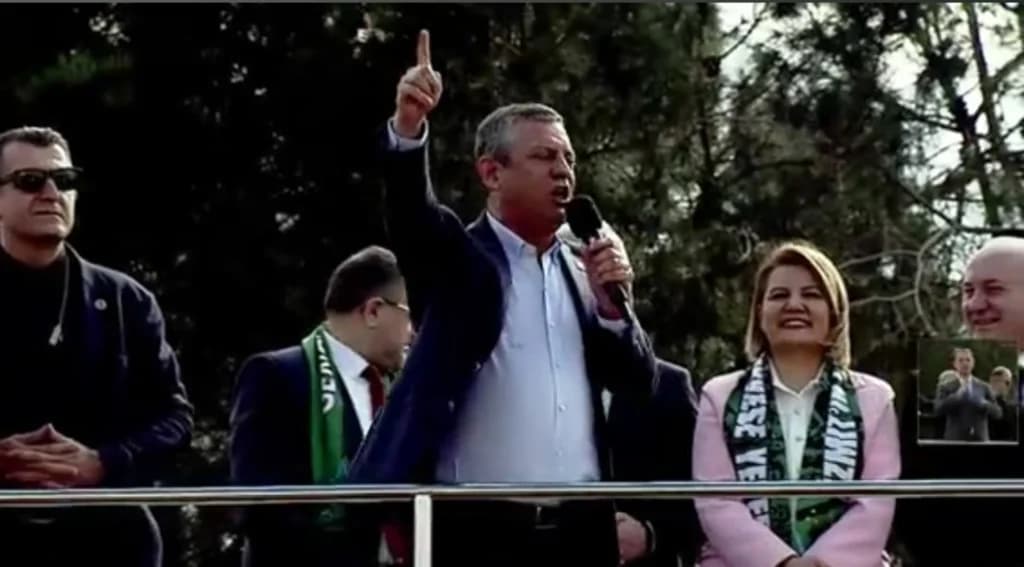Özgür Özel Kocaeli'de: Büyükşehir için cesareti gösteremedik