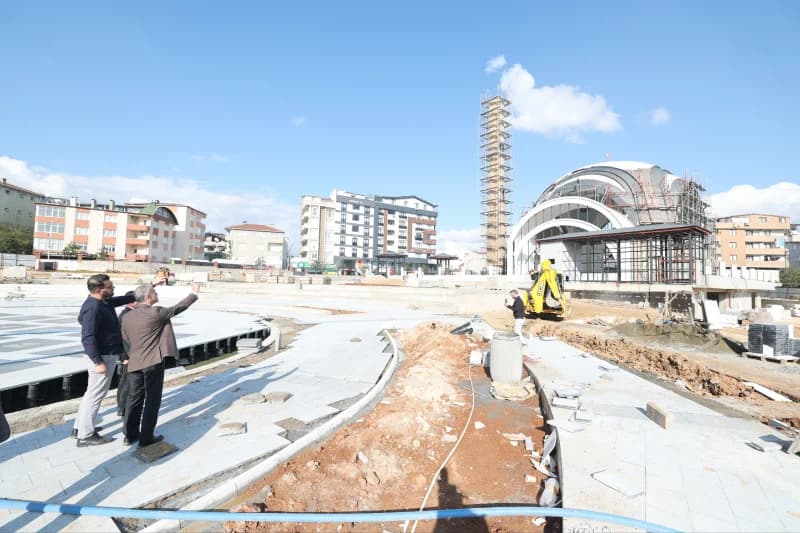 Çayırova'da Kent Meydanı İncelemeleri!