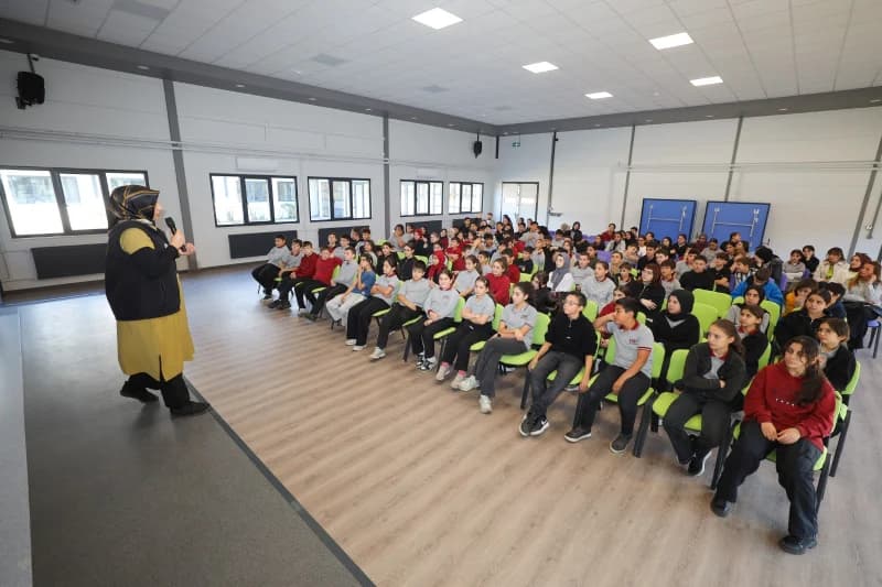 Başiskele'de Öğrencilere Sıfır Atık Eğitimi!
