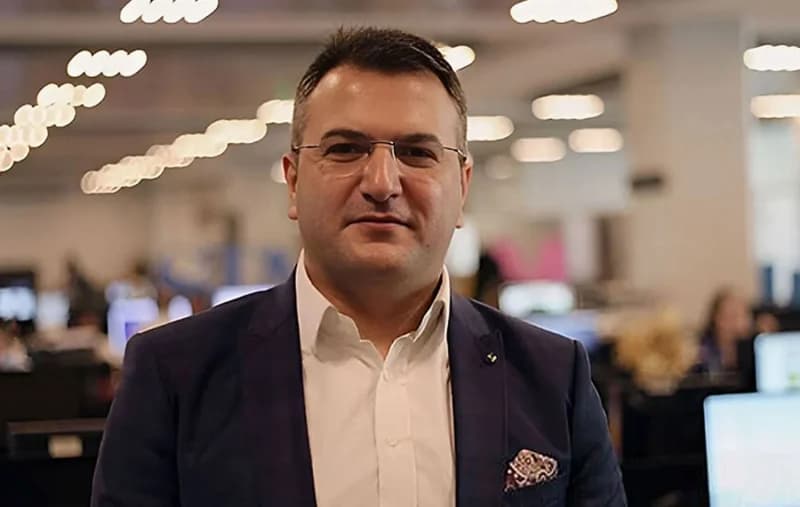Cem Küçük'ten maaş artışı çağrısı!