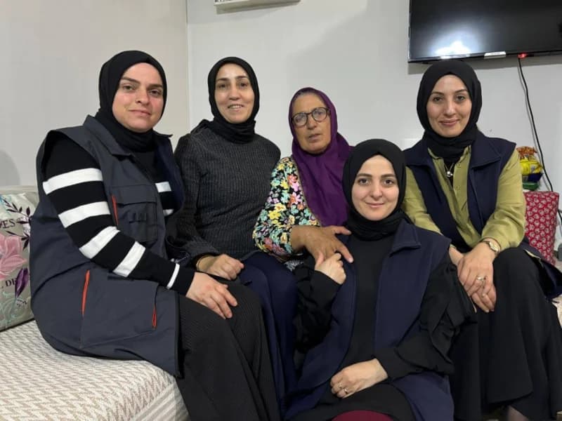 Kartepe'de Büyüklerin Yalnızlığına Dokunan Proje!