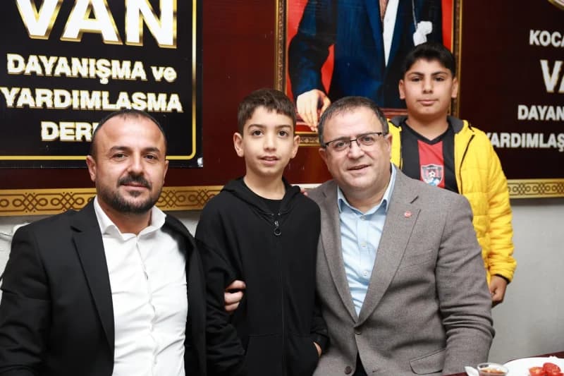Başkan Gökçe'den Vanlılar Derneği'ne ziyaret!