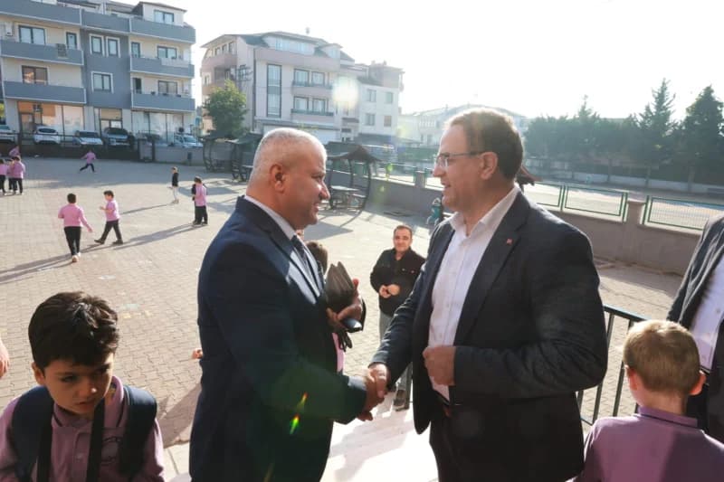 Başkan Gökçe, Derince'de Öğrencilerin Yanında!