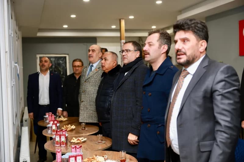 Derince'de Kurumlar Arası Futbol Turnuvası Başladı!