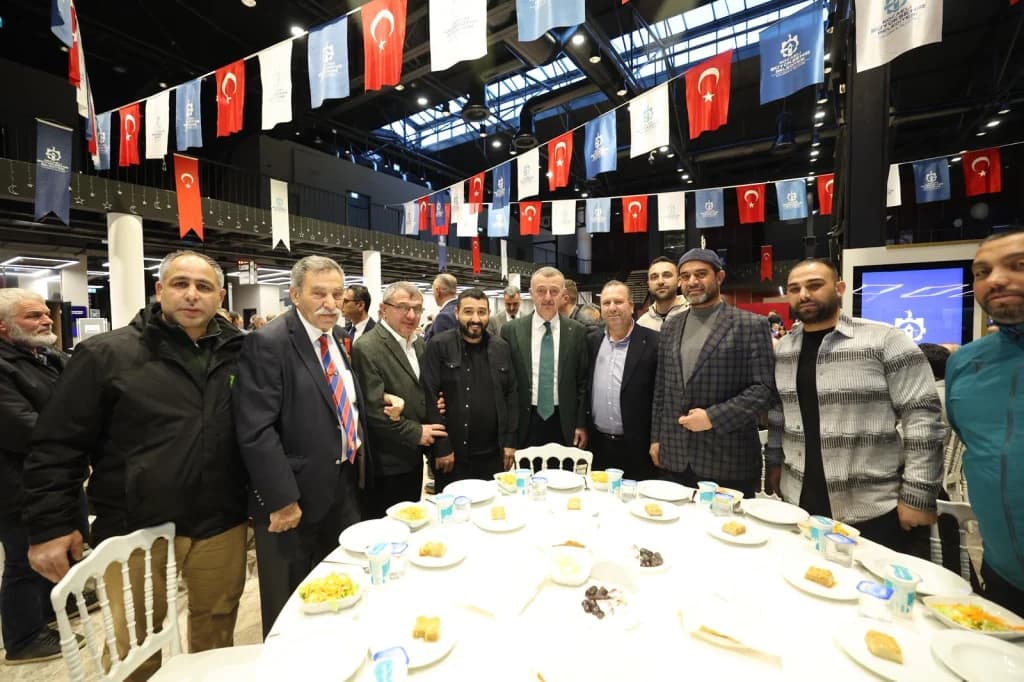 Büyükşehir'den STK'lara Dev İftar