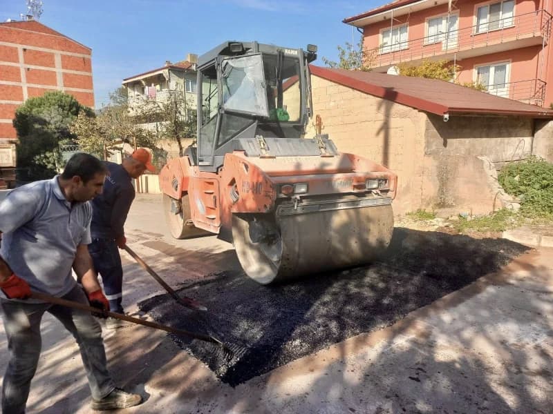 Körfez'de Yol Bakım Çalışmaları Aralıksız Devam Ediyor!