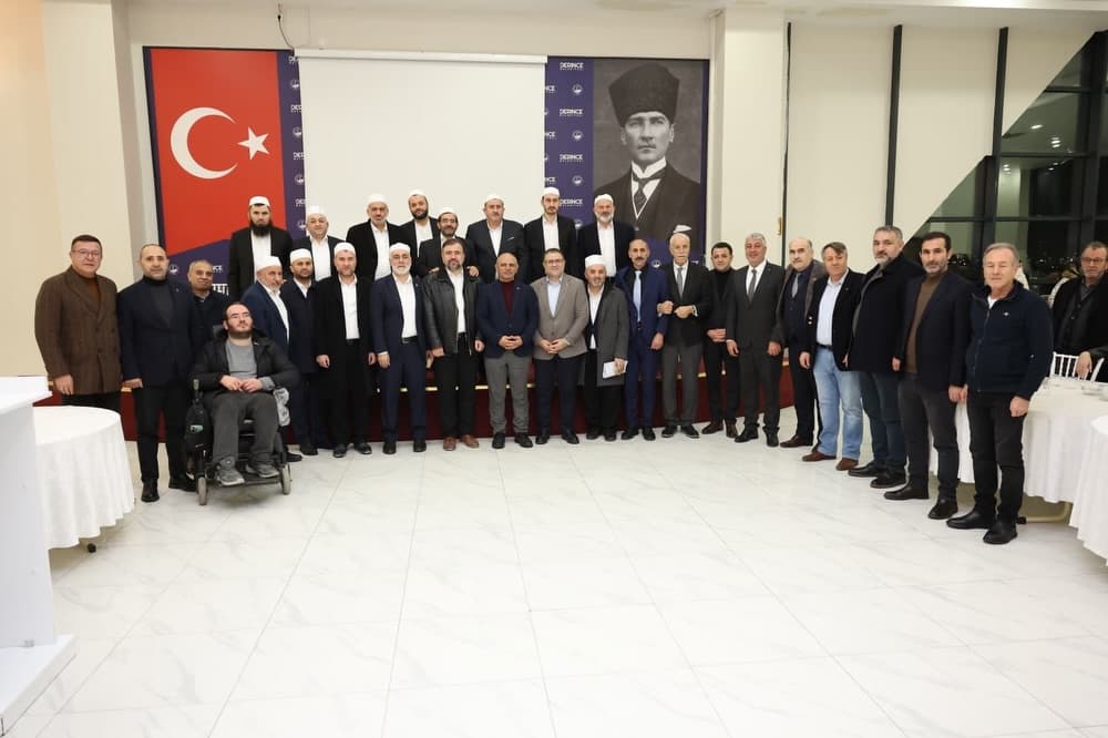 Derince'de Deprem Şehitleri Anıldı!