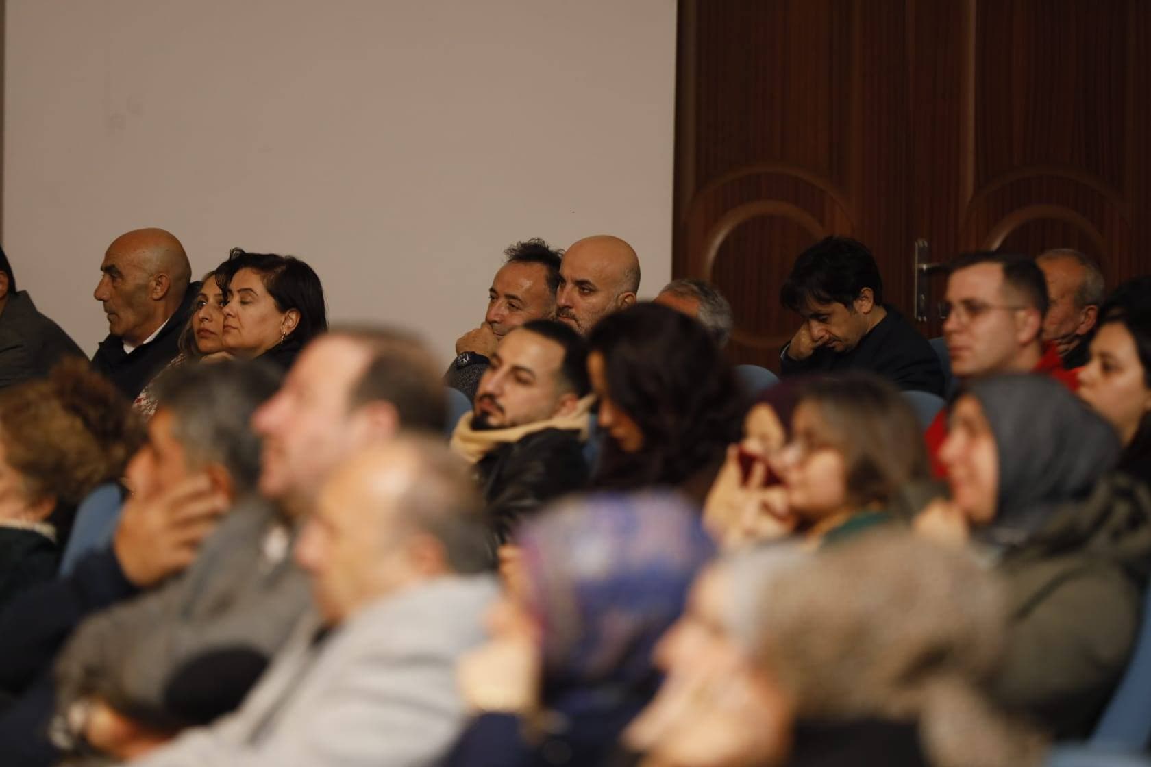Körfez'de 'Kardelen Çiçekleri' Duygu Dolu Anlar Yaşattı!