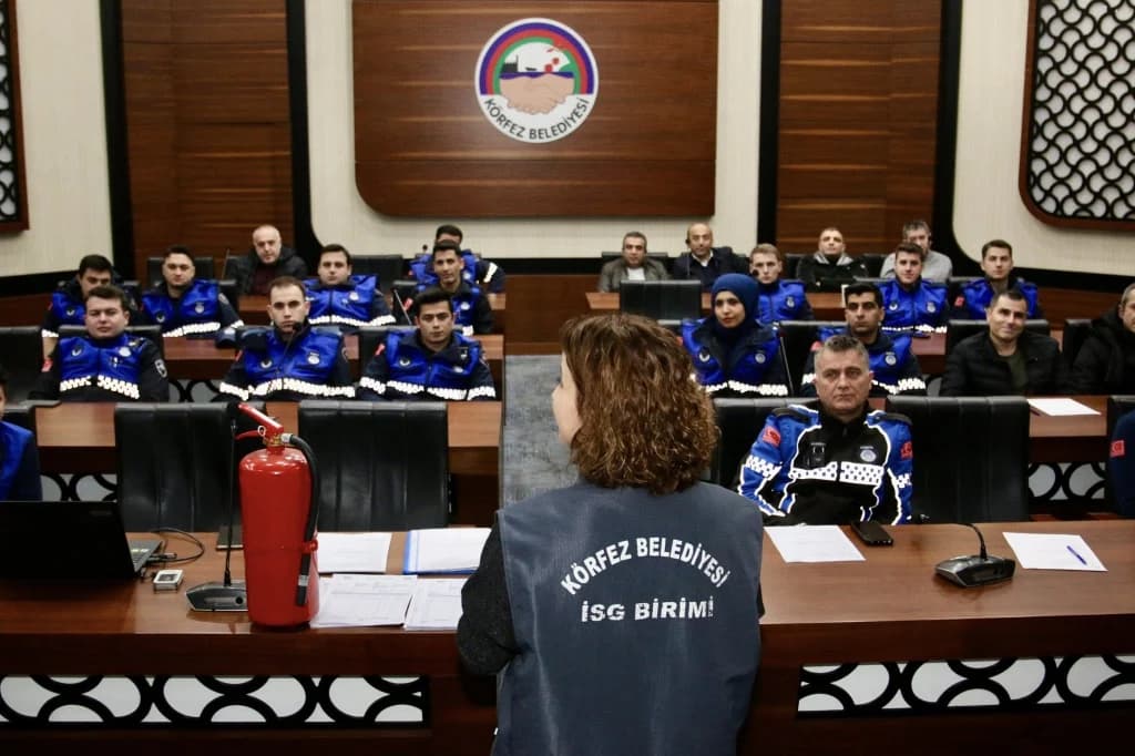 Zabıta personeline iş güvenliği eğitimi verildi