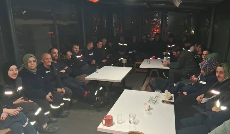 Gebze'de Döksan İşçileri Ücret İçin İş Bıraktı!