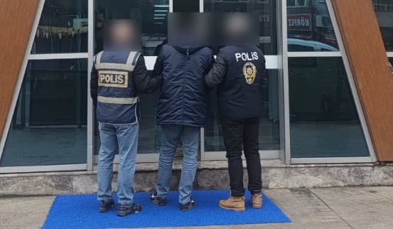 İzmit'te Kasten Öldürme Suçundan Aranan Şahıs Yakalandı!