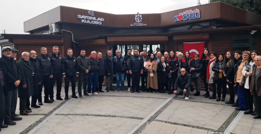 İzmit'te Emniyetten Yaşlılara Dolandırıcılık Uyarısı!