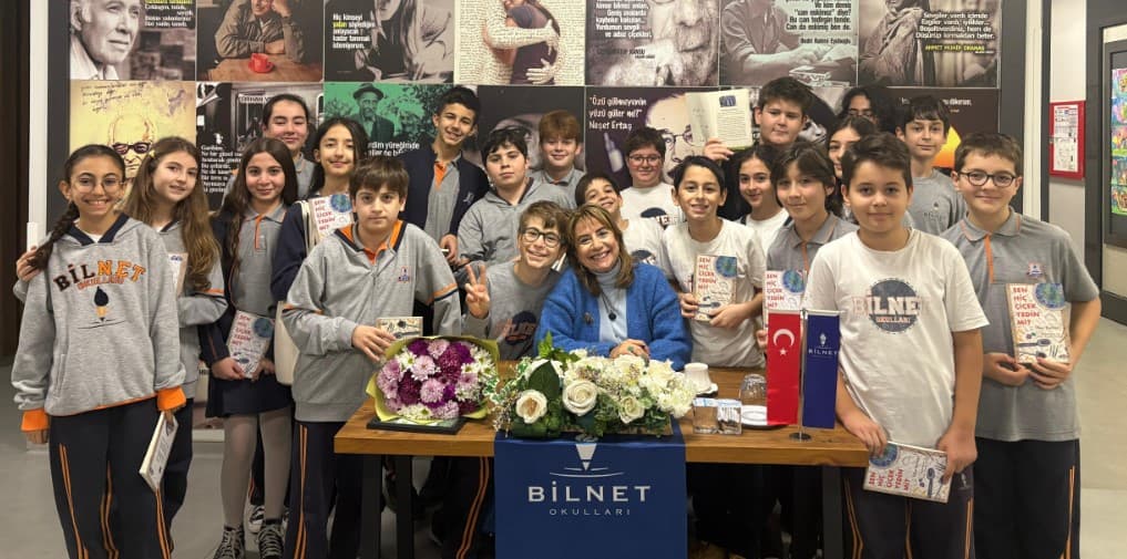 Kocaeli'de Bilnet Okulları Kitap Fuarı Yoğun İlgi Gördü!