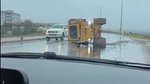 Körfez İlimtepe'de İş Makinesi Kazası!