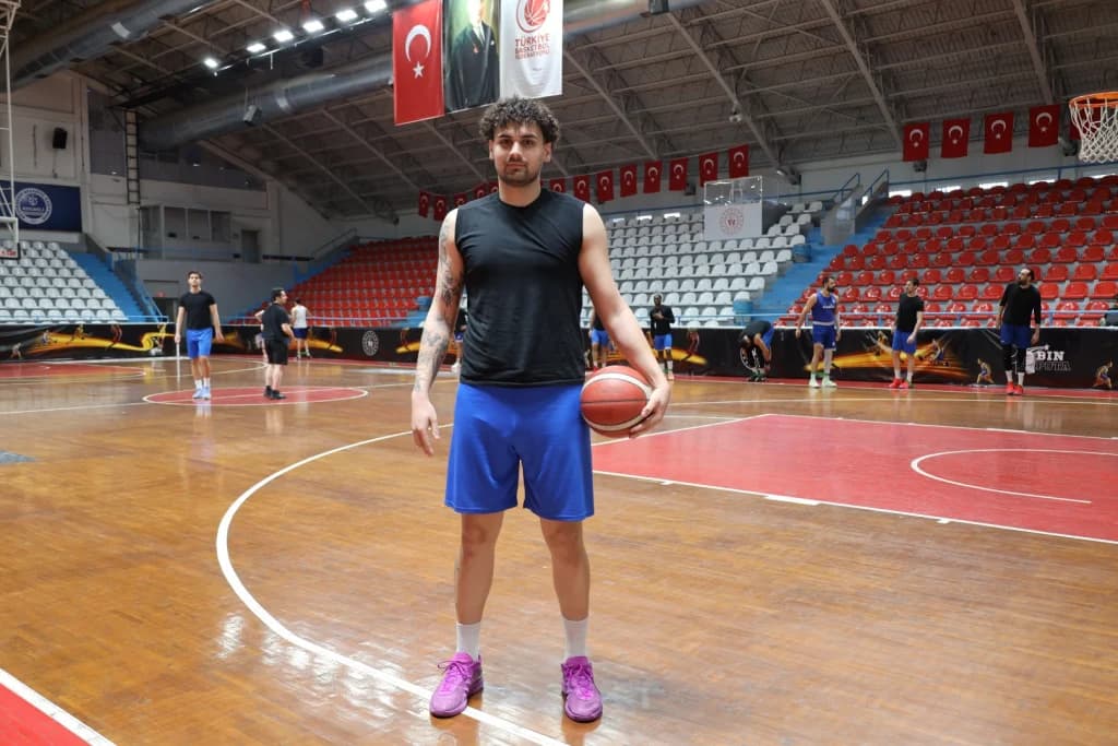 Kağıtspor Basketbol Takımı: "Burası artık bizim evimiz"