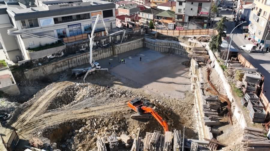 Dilovası'nda Kent Meydanı Projesi Hızla İlerliyor!