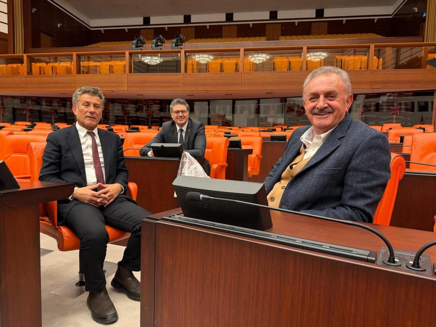 CHP'li Çiler'den Emekli Maaşları İçin Destek!