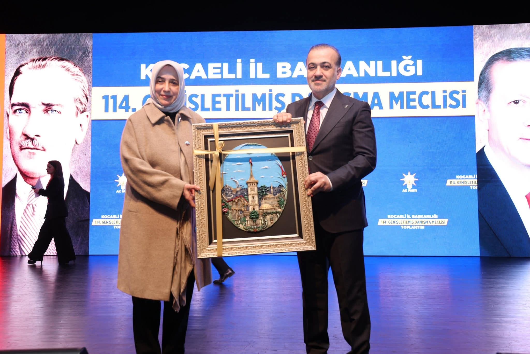 AK Parti Kocaeli'nde Coşkulu Danışma!