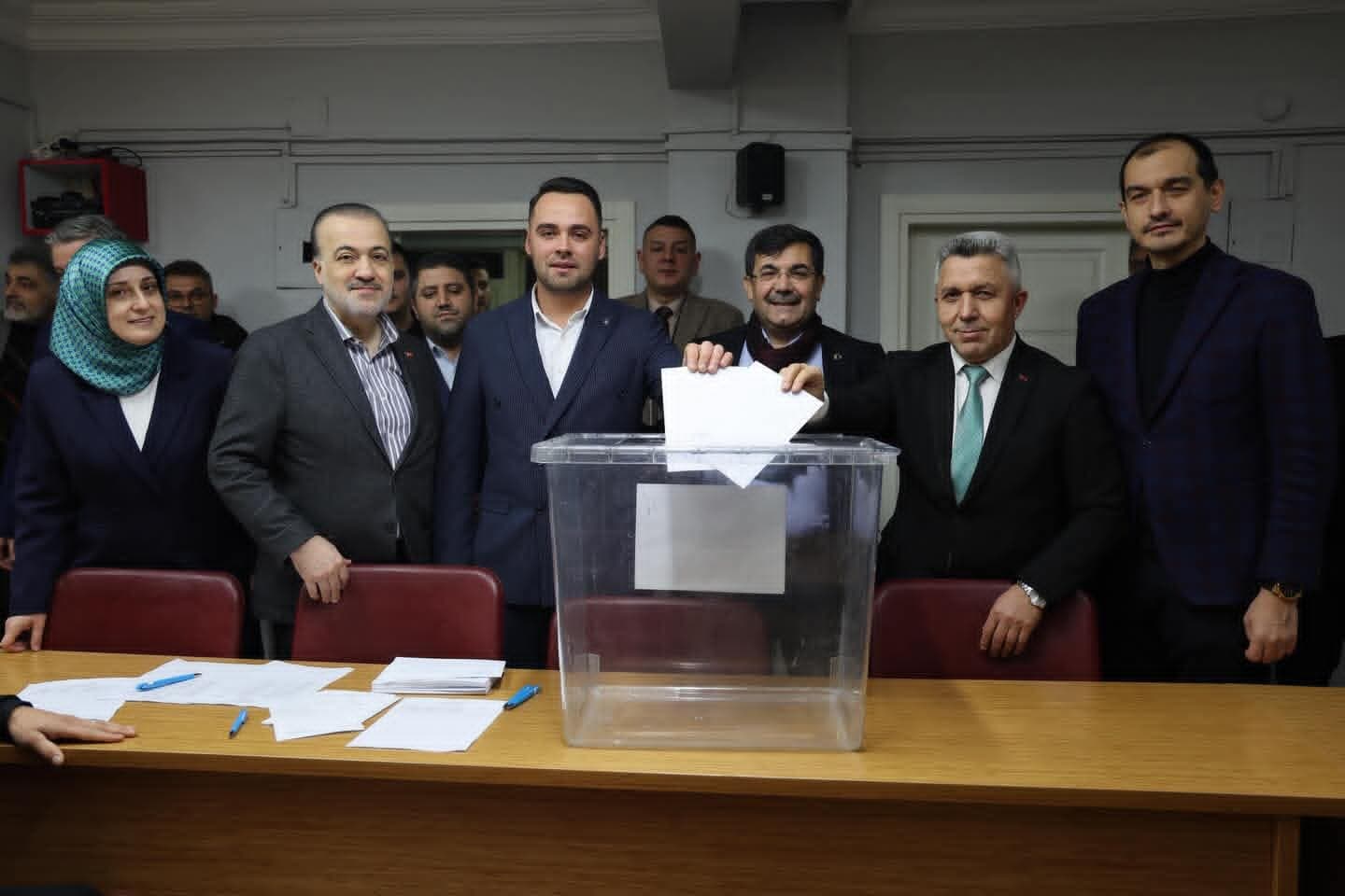 Kandıra'da AK Parti'de Temayül Yoklaması!