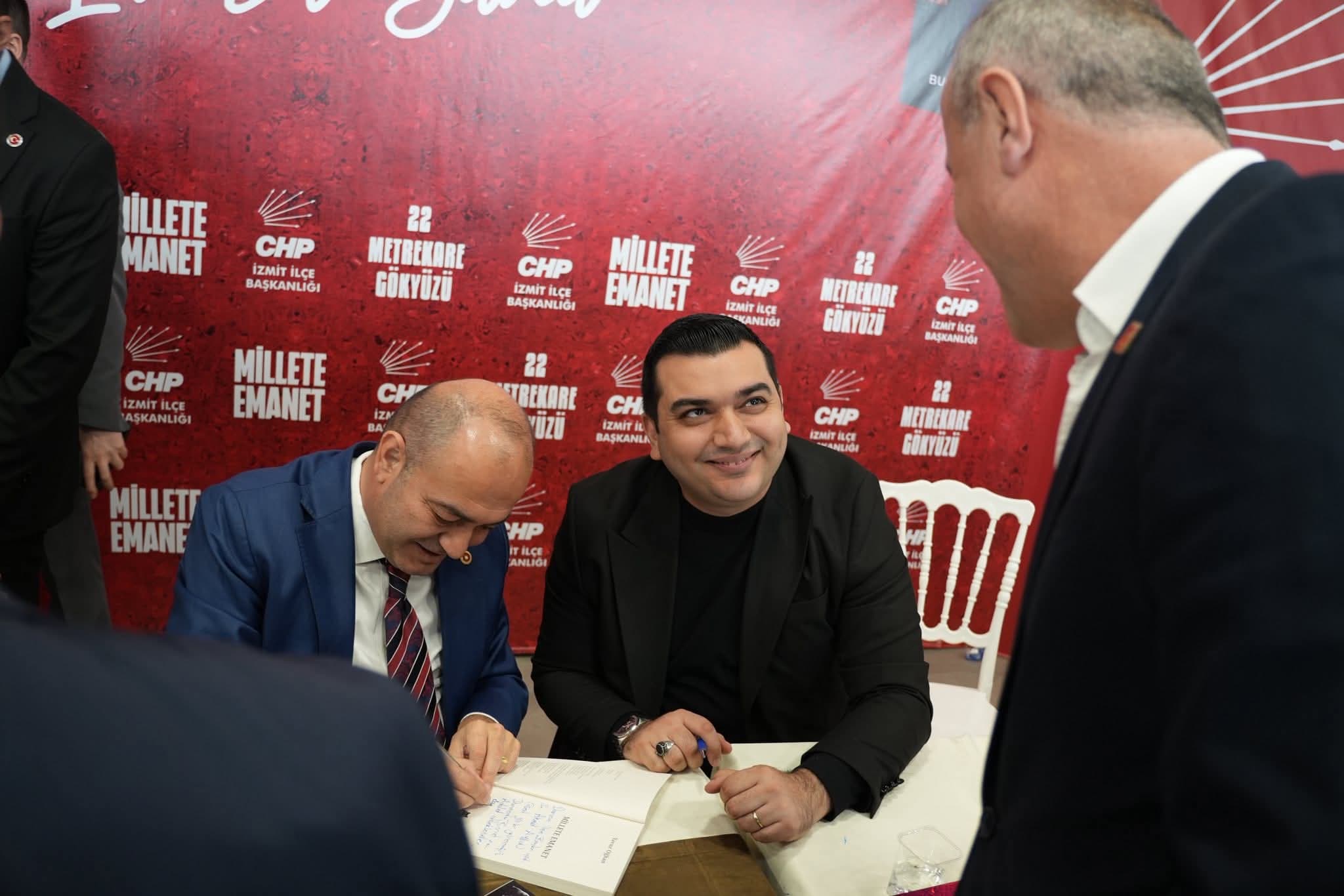 İmamoğlu İzmit'te Dayanışma İmza Günü!