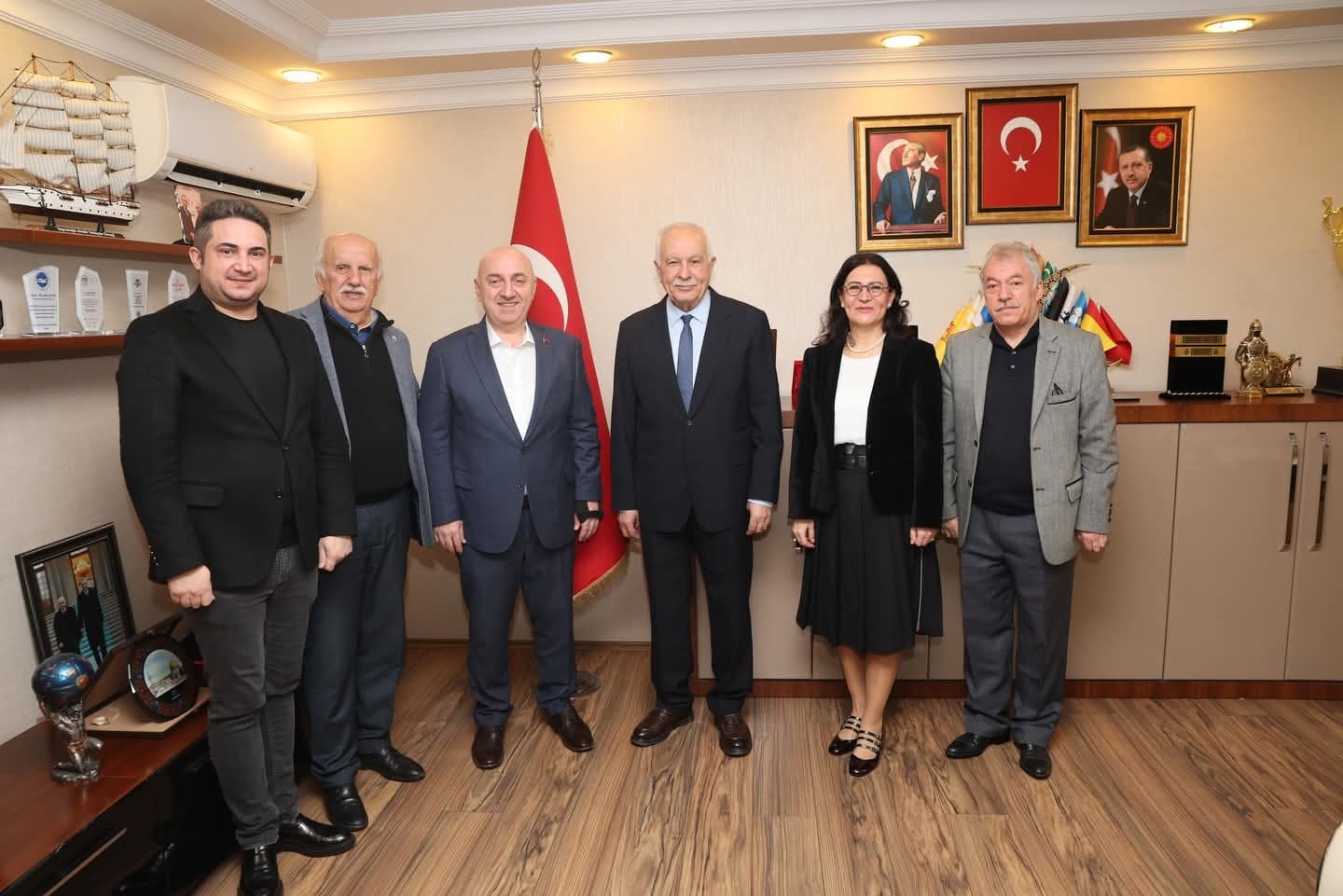 Murat Başesgioğlu Darıca’da Başkan Bıyık’ı Ziyaret Etti